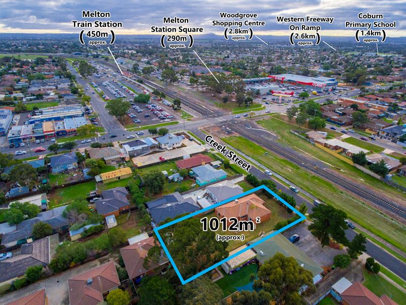 8 Creek Street, Melton South, VIC 3338