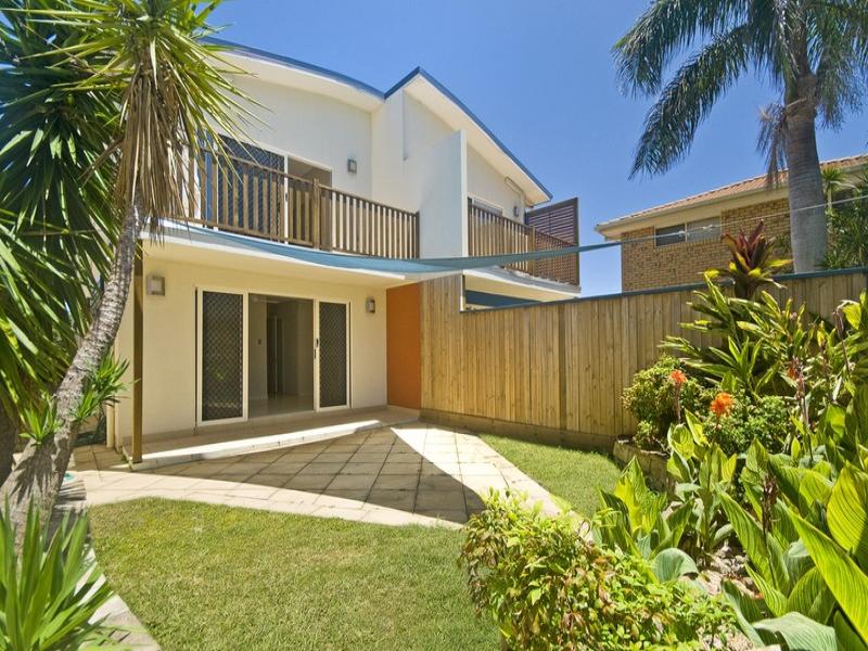 2/39 Laguna Avenue, Palm Beach, QLD 4221