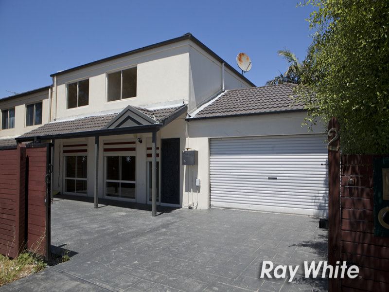 2/470 McClelland Drive, Langwarrin, Vic 3910 Property Details