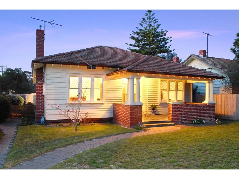 7 Ludstone Street, Hampton, Vic 3188 Property Details