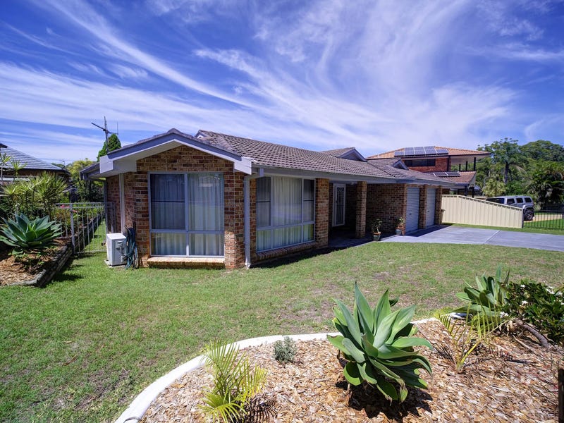 24 Wilson Street, Tuncurry, NSW 2428