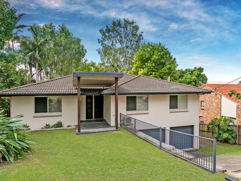 28 Kersley Road, Kenmore, Qld 4069 Property Details