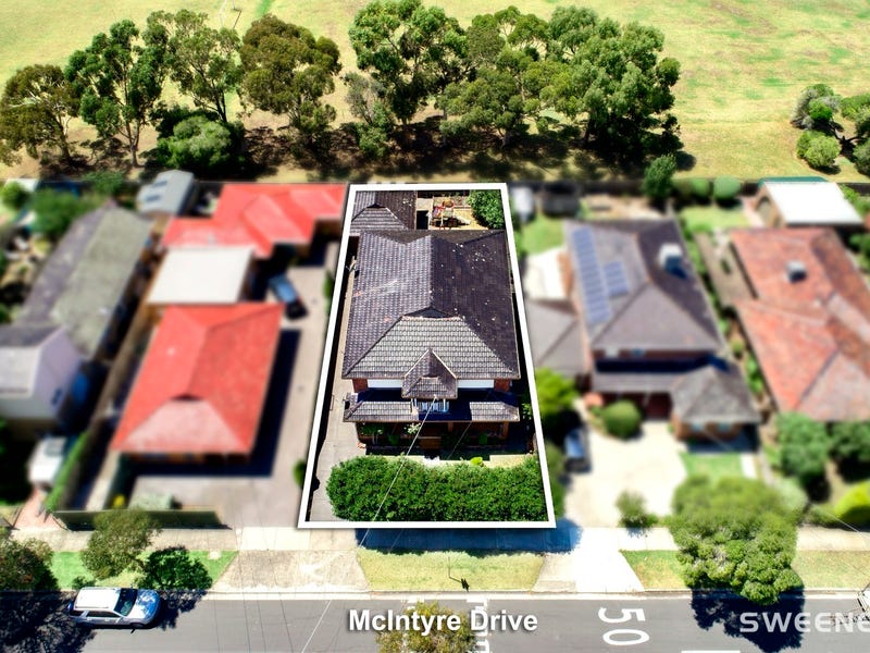 20 McIntyre Drive, Altona, Vic 3018 Property Details