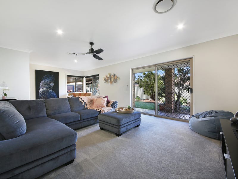 7 Princeville Court, Robina, Qld 4226 Property Details