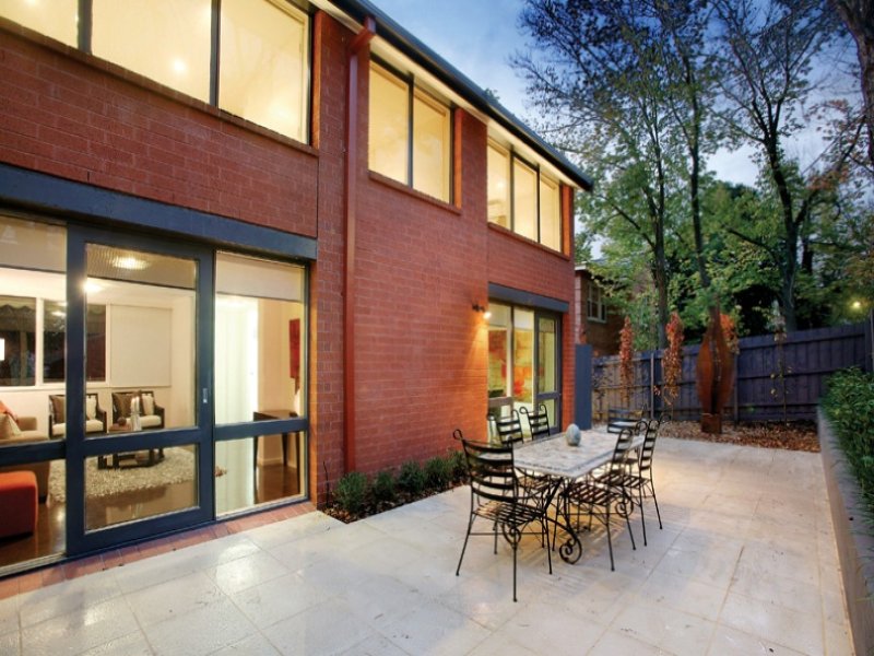 1/39 Grandview Grove, Prahran, Vic 3181 Property Details