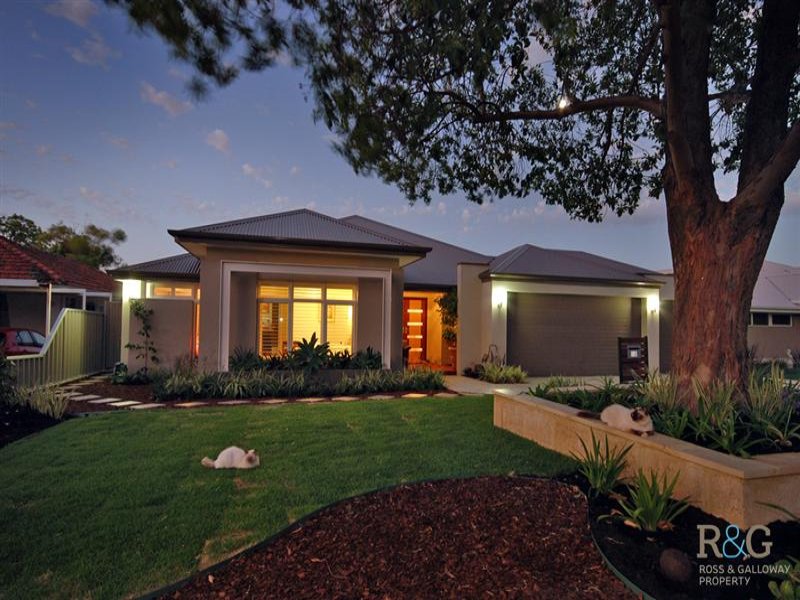 15 Stirk Road, Alfred Cove, WA 6154