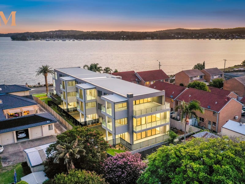 Apartments & units for Sale in Speers Point, NSW 2284