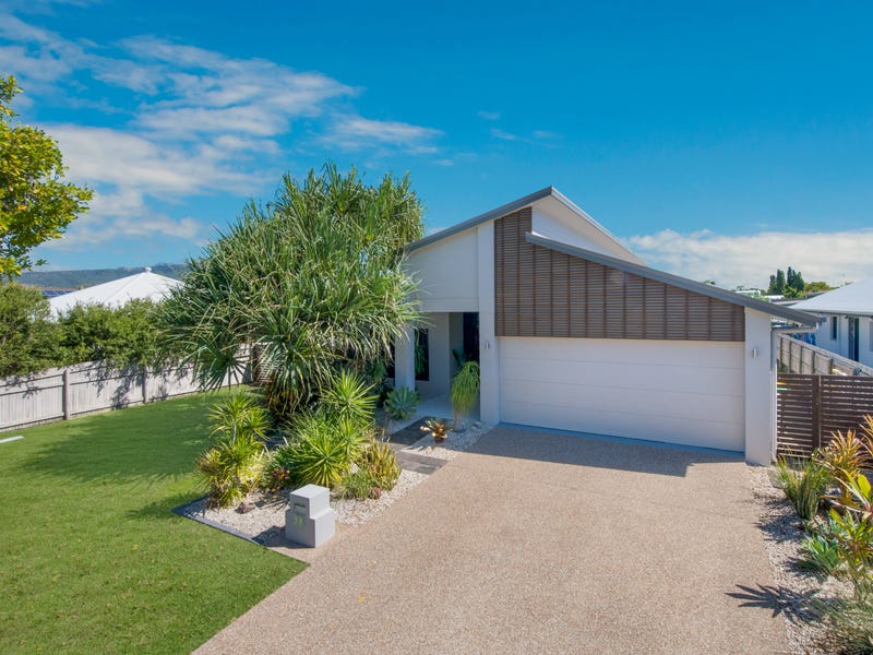 55 Lakeland Boulevard, Idalia, Qld 4811 Property Details