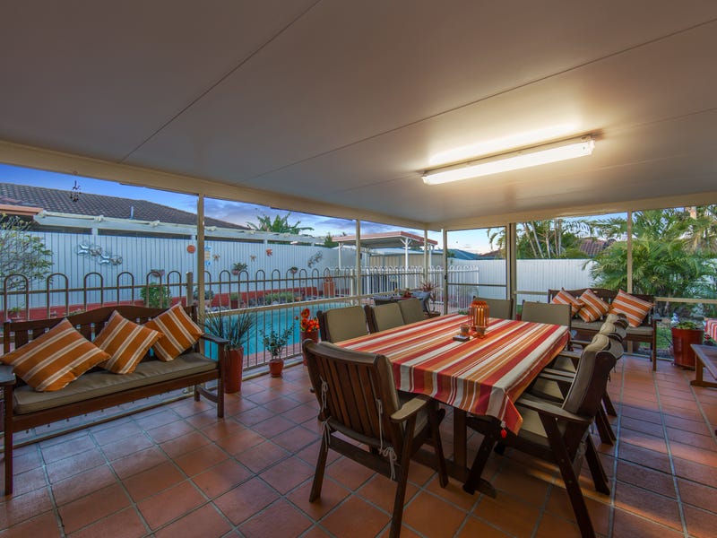 14 Mayfair Street Kippa Ring Qld 4021 Property Details