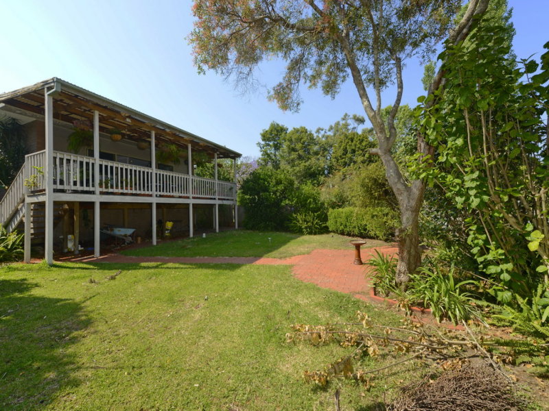 25 Vista Avenue, Soldiers Point, NSW 2317