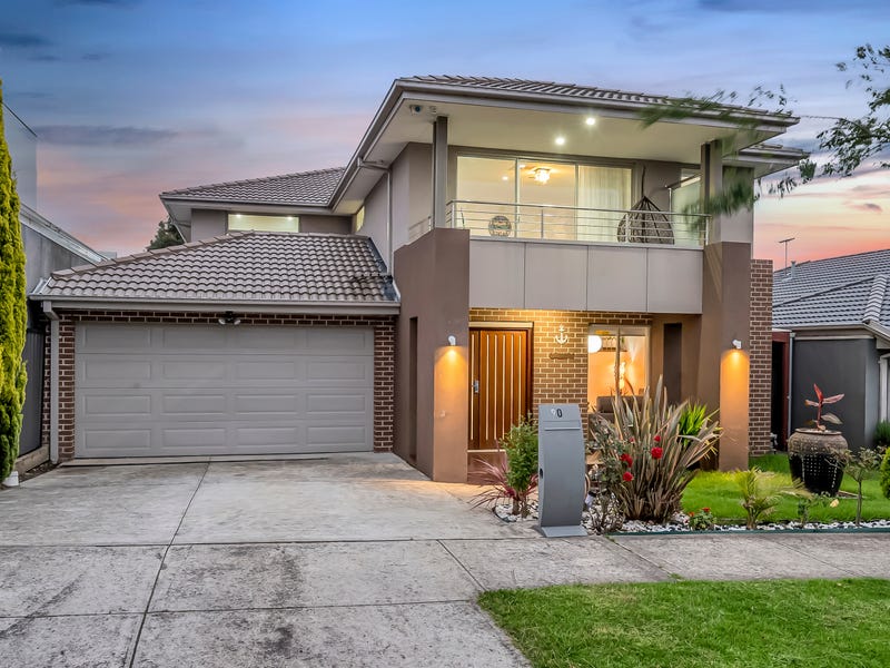 90 Champion Parade, Craigieburn, Vic 3064 House for Sale realestate