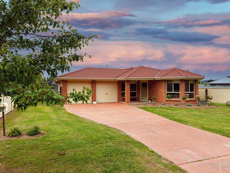 20 North Street, Crookwell, NSW 2583 House for Sale