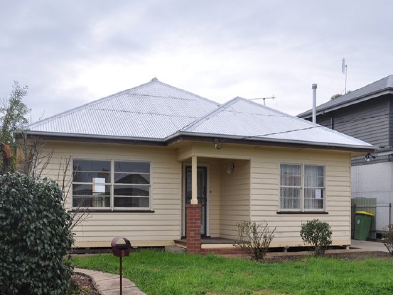 5 Cannonsgate Ave, Kerang, Vic 3579 Property Details