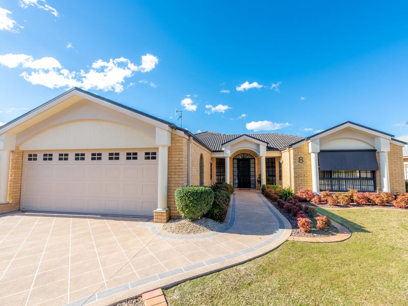 8 The Southern Parkway, Forster, NSW 2428 Property Details