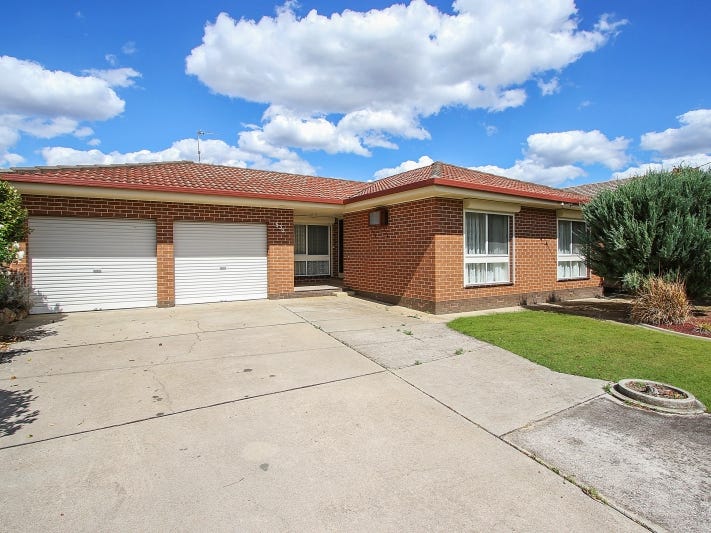 532 Kemp Street, Lavington, NSW 2641