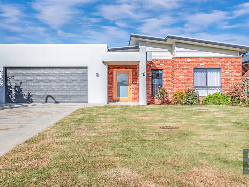18 Mayflower Drive, Moama, NSW 2731
