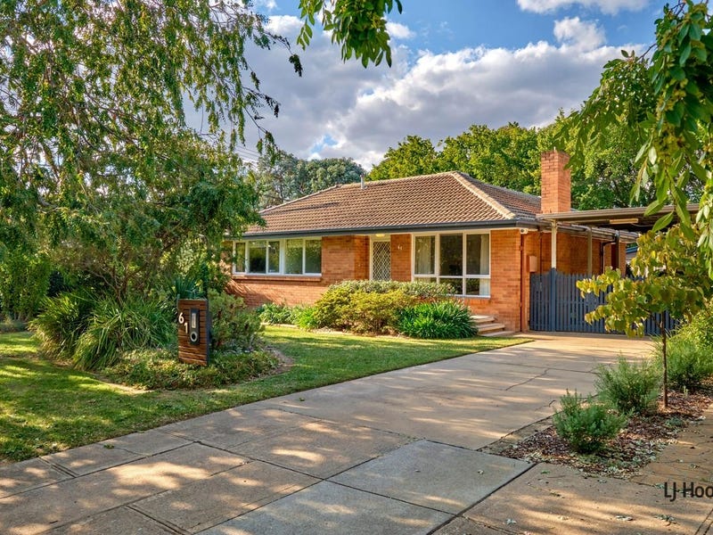61 Piddington Street, Watson, ACT 2602