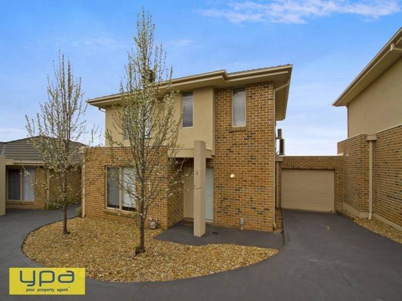 3/2527 Golf Links Drive, Sunbury, Vic 3429 Property Details