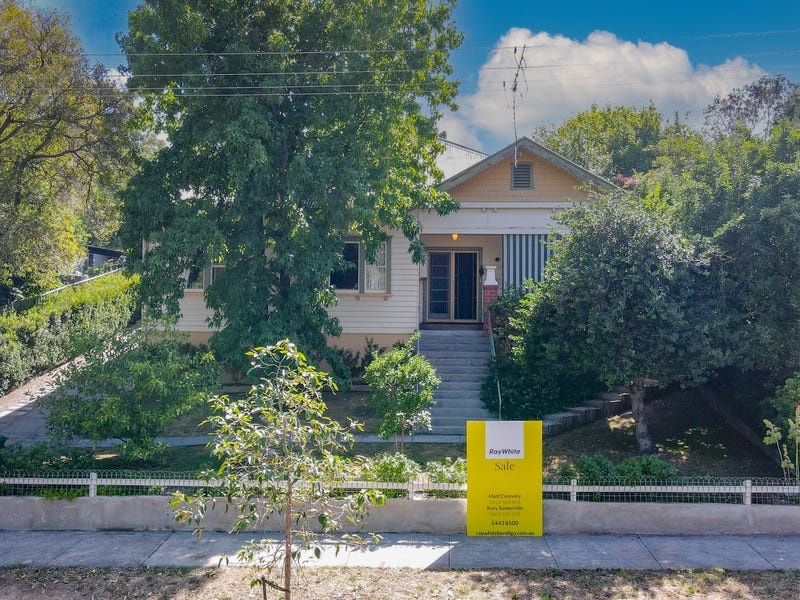 24 Burn Street, Golden Square, VIC 3555