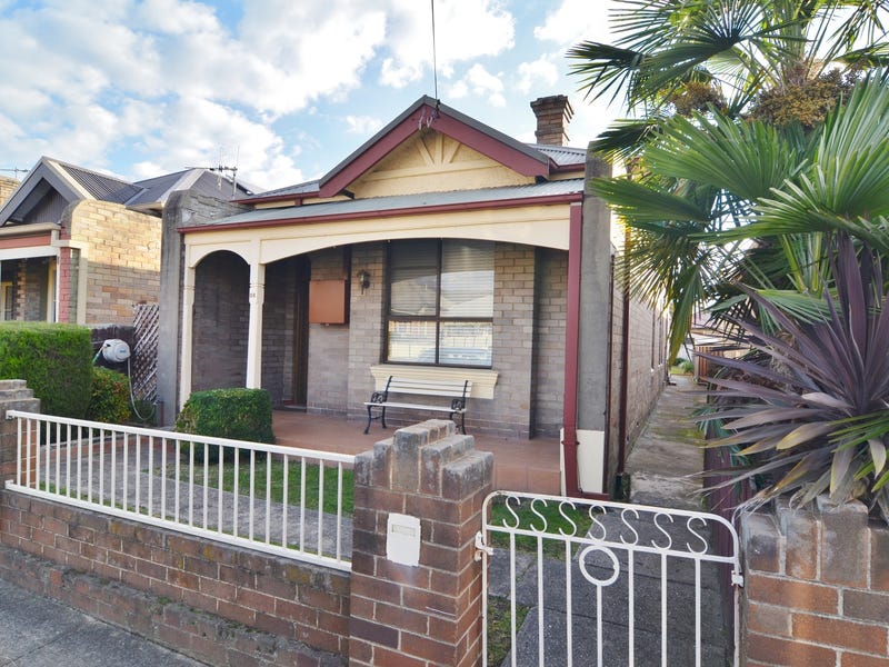 54 Laurence Street, Lithgow, NSW 2790 Property Details