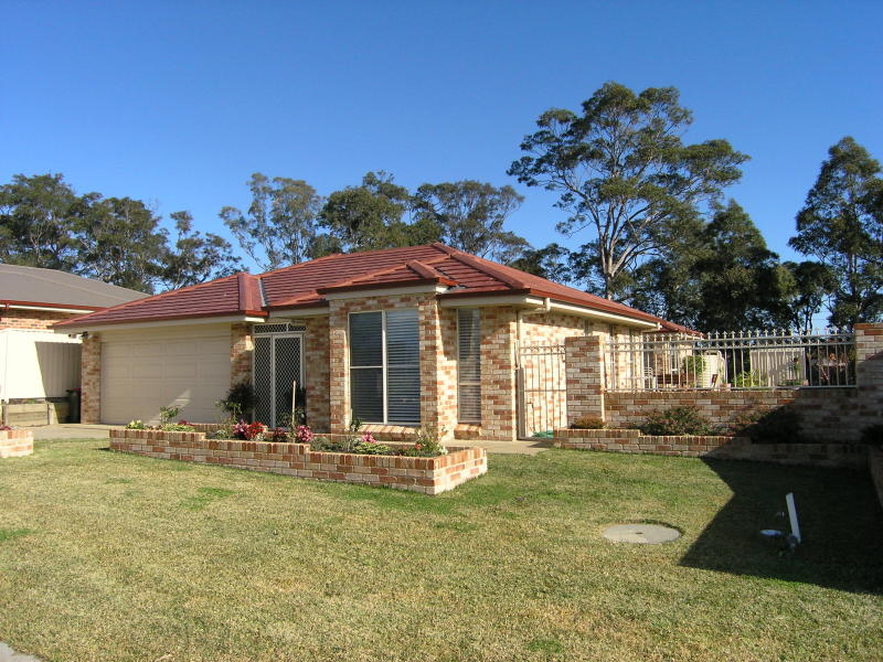 5 Blueberry Street, Worrigee, NSW 2540 Property Details