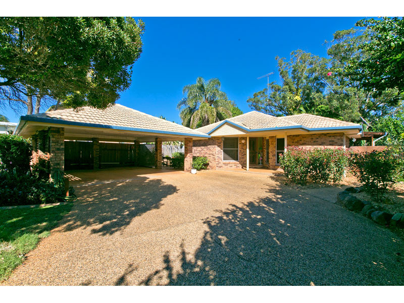 95 Broadwater Terrace, Redland Bay, QLD 4165