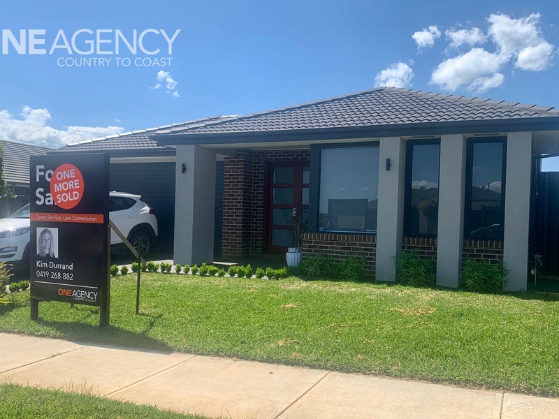 17 Henley Avenue, Warragul, Vic 3820 Property Details