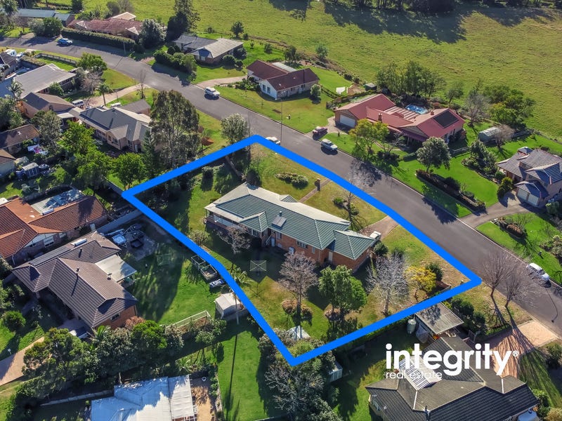 18 Kongoola Avenue, Cambewarra Village, NSW 2540