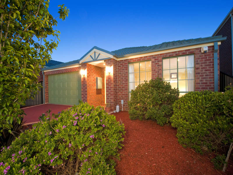 12 Apsley Vista, Derrimut, Vic 3026 Property Details