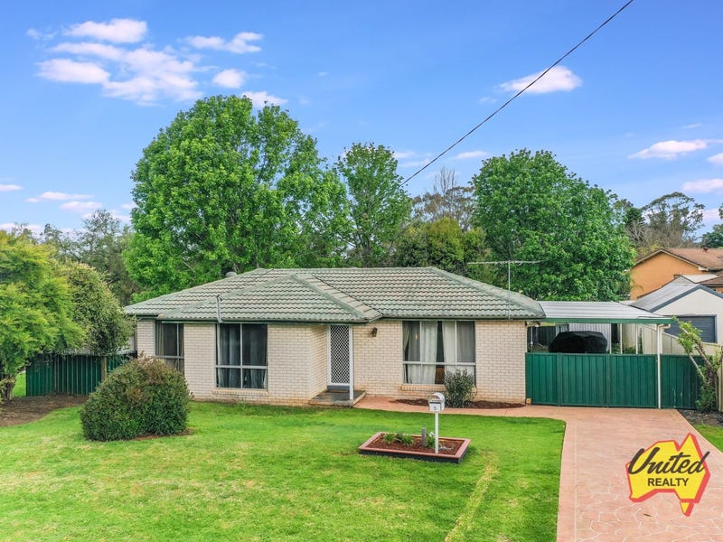 5 Clinton Drive, Narellan, NSW 2567 Property Details