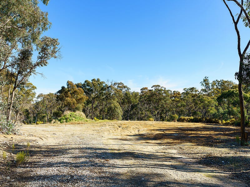 192 Peelers Road, Barkers Creek, VIC 3451