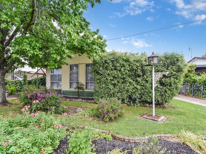 1 Puls Place, Horsham, Vic 3400 Property Details