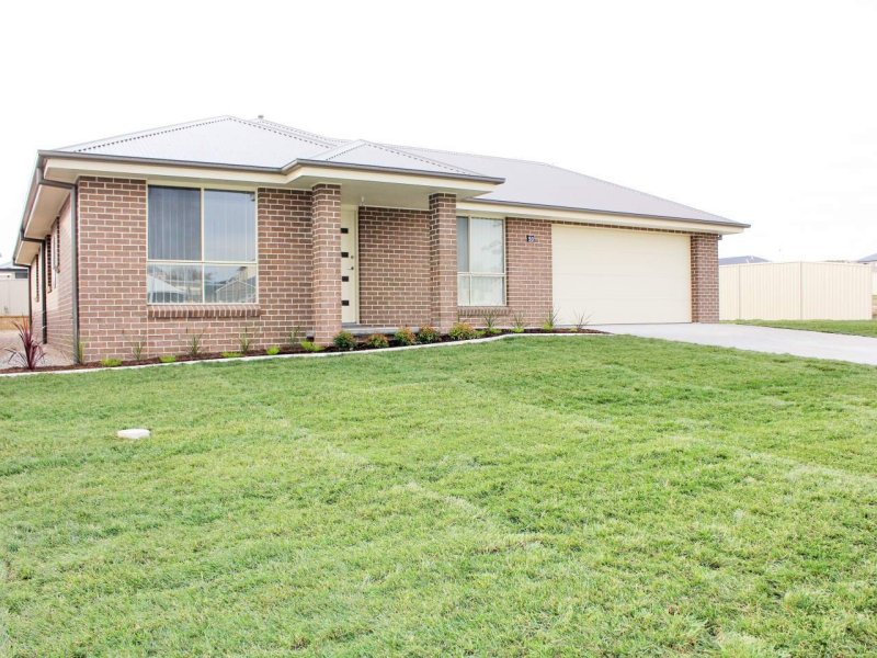 50 Wentworth Drive, Bathurst, NSW 2795 Property Details