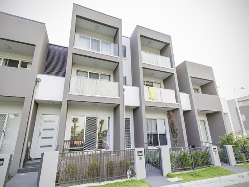 30 Potts Lane, Potts Hill, NSW 2143