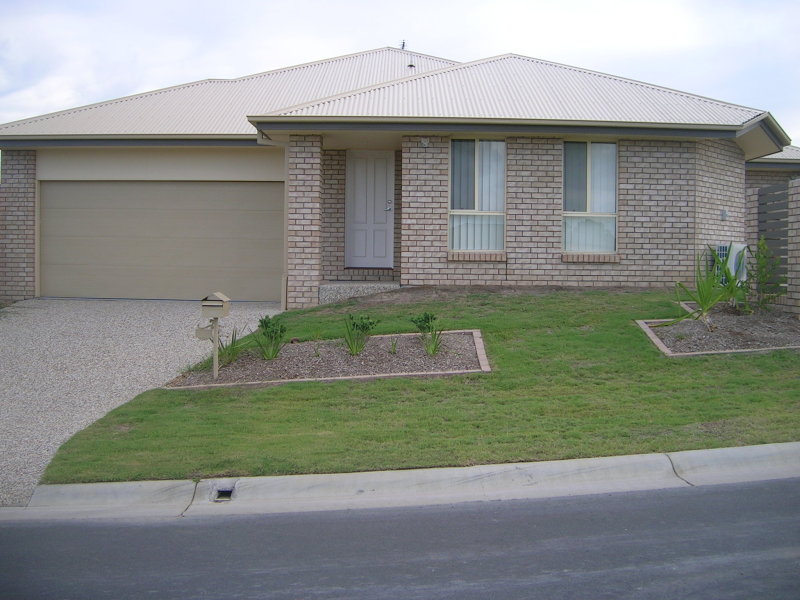 1/1 Cardwell Street, Upper Coomera, QLD 4209