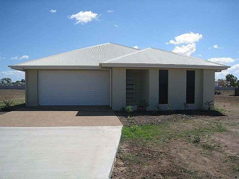 30 PARKER Road, Ayr, Qld 4807 Property Details