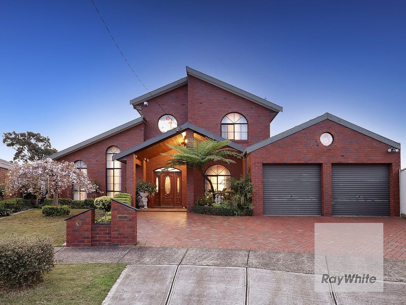 9 Newcastle Court, Greenvale, VIC 3059