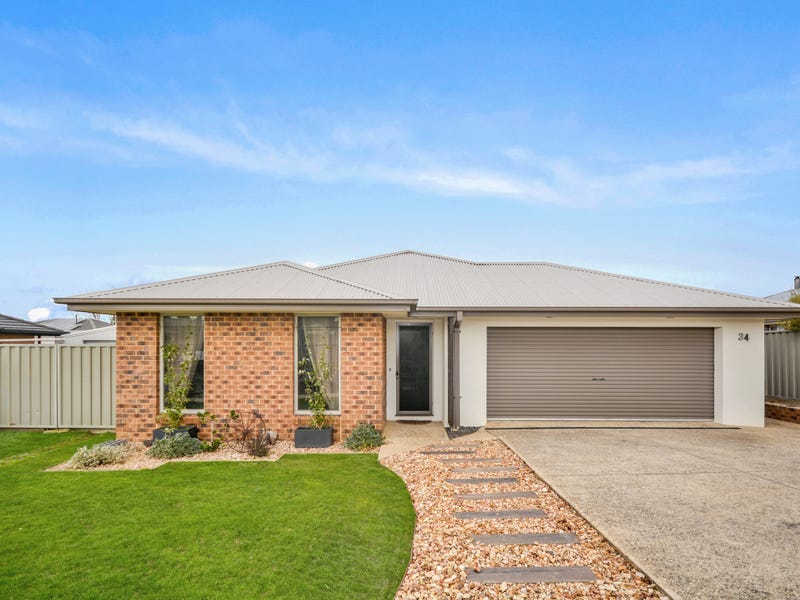 34 Wild St, Ararat, Vic 3377 House for Sale