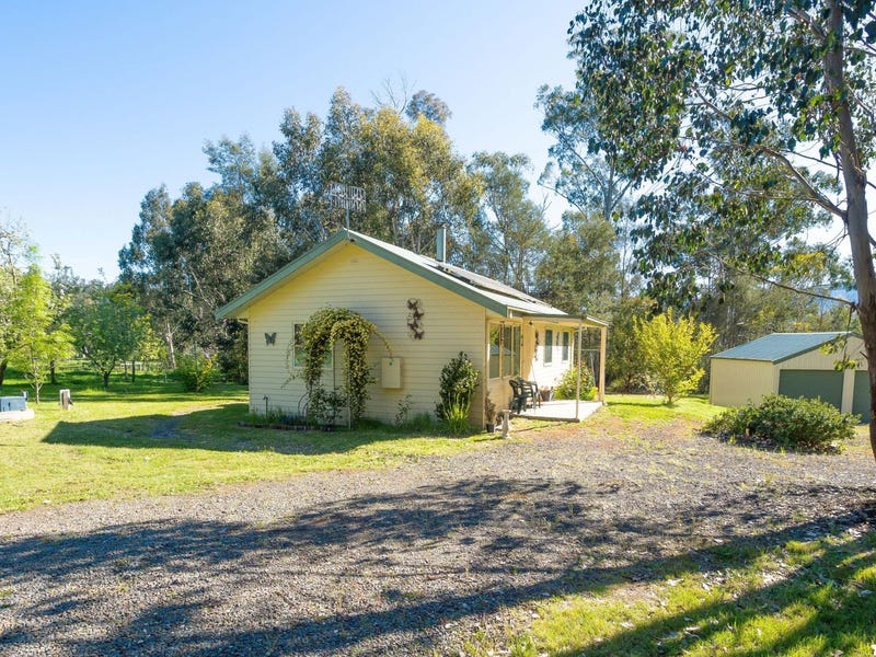 134 BuxtonMarysville Road, Buxton, Vic 3711 Property Details