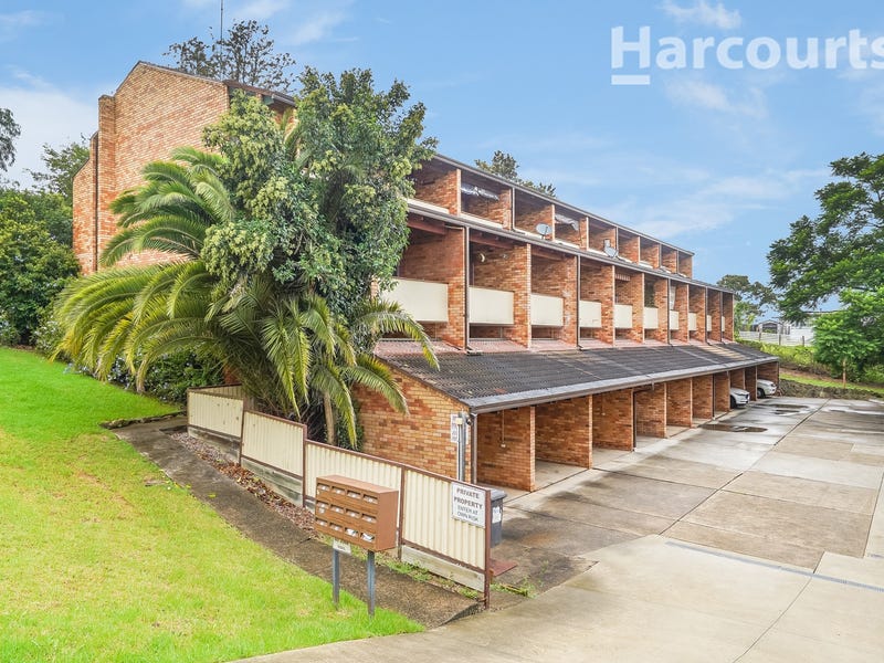 1 49 Sturt Street Campbelltown Nsw 2560 Property Details