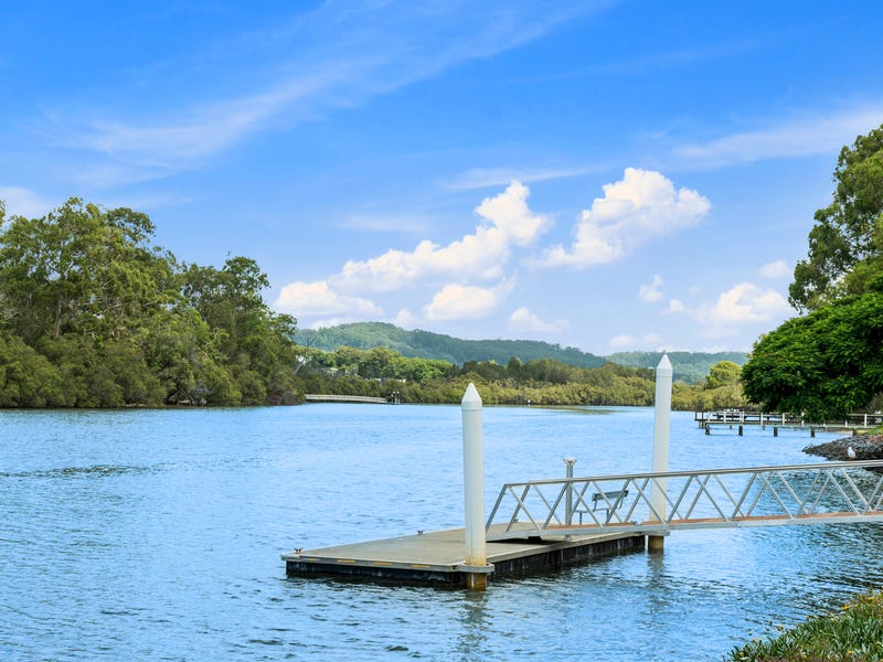 26 Riverside Drive, Currumbin Waters, QLD 4223