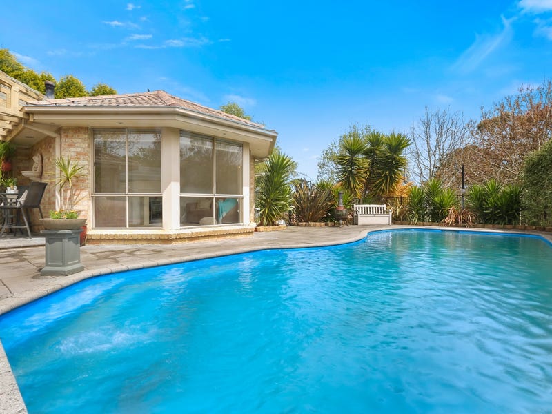 10 Shackleton Street, Robertson, NSW 2577