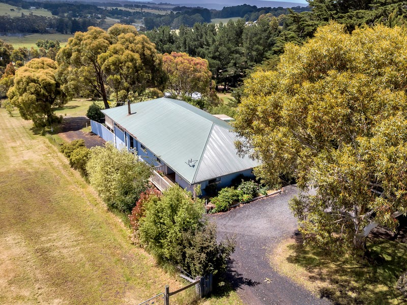 24 Steetley Lane, Mount Egerton, VIC 3352
