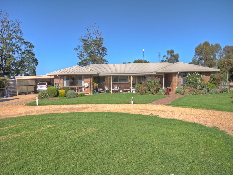 376 Humphreys Road, Bairnsdale, Vic 3875 Property Details