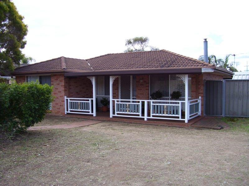 61 Boomerang Cres, Raby, NSW 2566