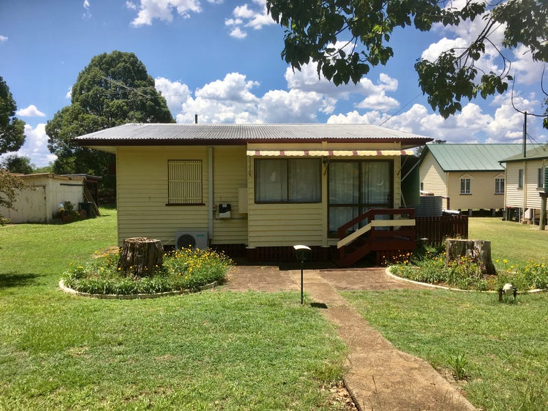 4 Coulson, Blackbutt, Qld 4314 House for Sale