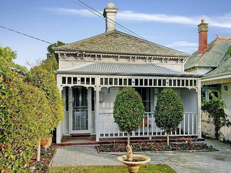 13 Ardoch Street, Essendon, Vic 3040