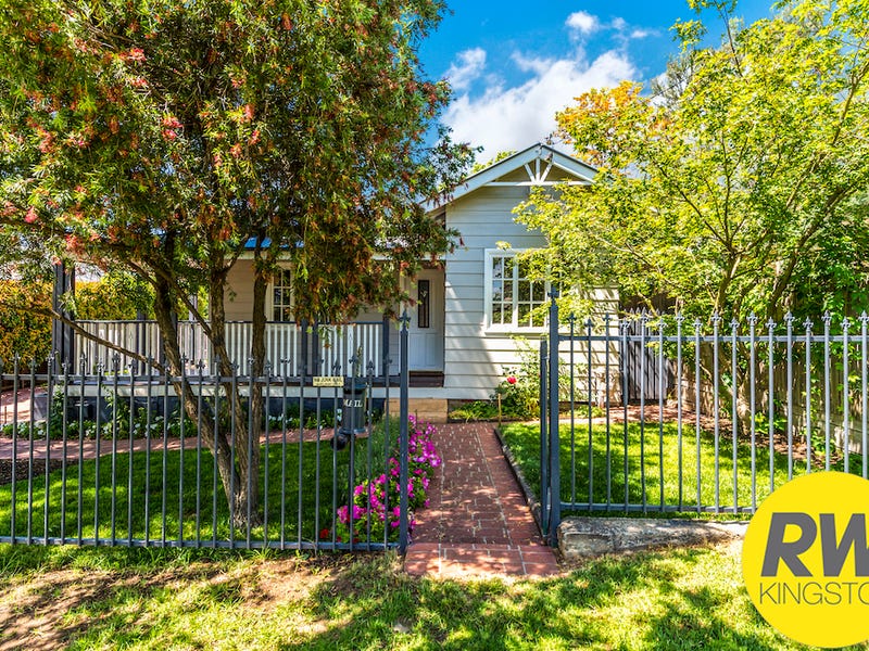33 Alice Street, Queanbeyan, NSW 2620 Property Details
