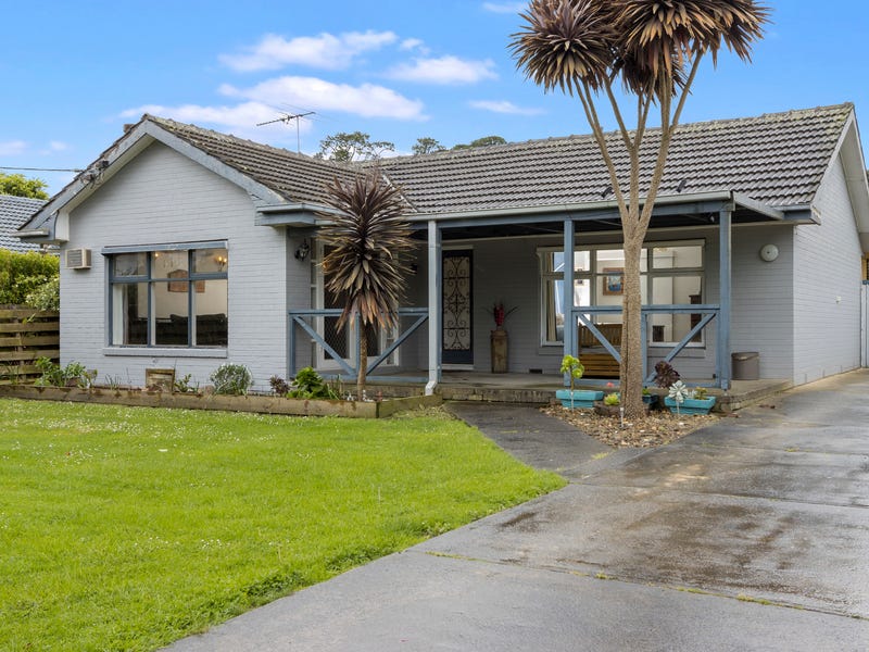 18 Rupert Street, Lang Lang, VIC 3984