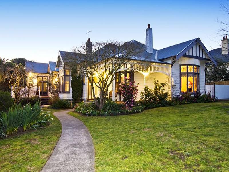 26 Waterdale Road, Ivanhoe, VIC 3079